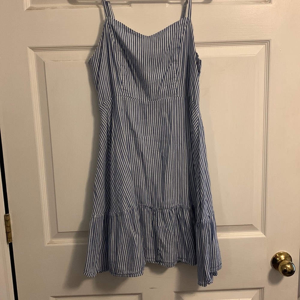⭐️White and blue striped sun dress